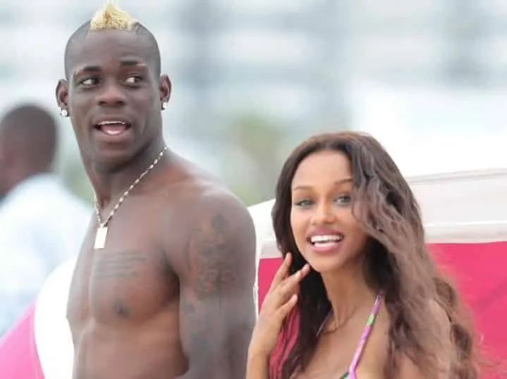 Mario Balotelli con l'ex fidanzata Fanny Neguesha.