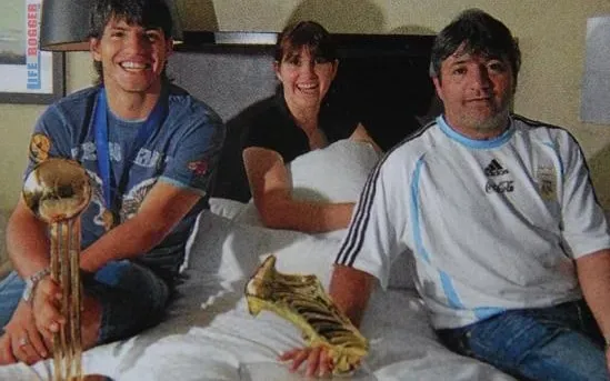 Sergio Aguero, celebrating with his parents.