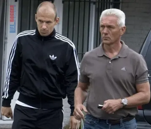Arjen Robben's Dad.