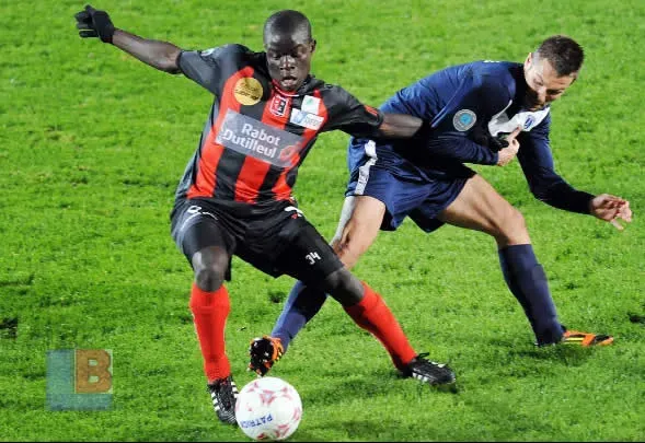 It was at Boulogne that his impressive covering skills became quite difficult for scouts to ignore.