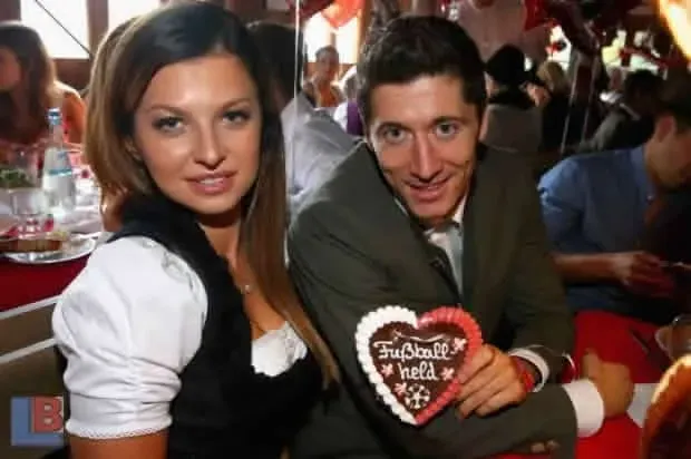 Robert Lewandowski and his Wife, Anna having a nice time out.