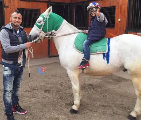 Arturo Vidal takes his son (Alonso) back to his roots.