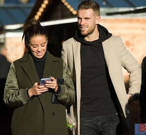 Jordan Henderson takes wife out for Christmas shopping.