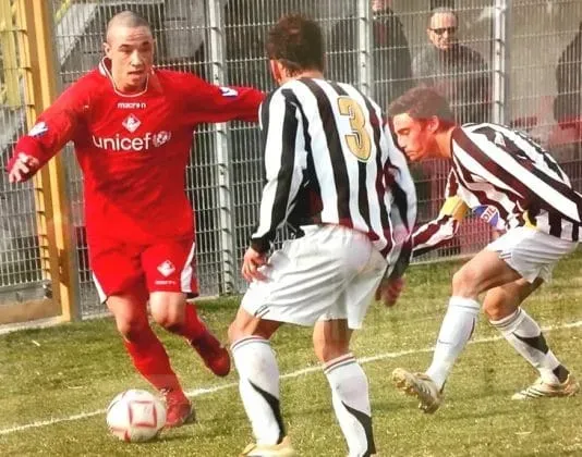Radja Nainggolan Early Years in Career Football.