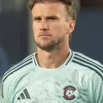 Rob Holding