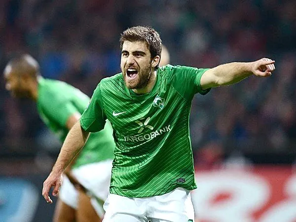 Sokratis Papastathopoulos- Life at Werder Bremen