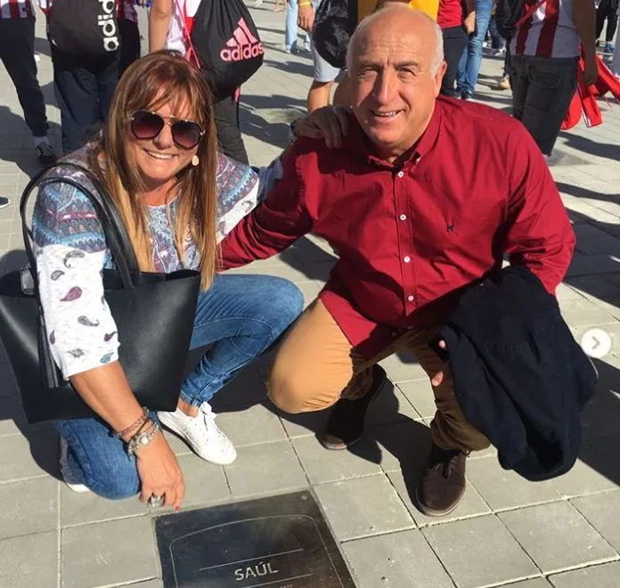 Meet Pilar Esclápez and José Antonio Ñíguez - They are Saul Niguez's Parents.