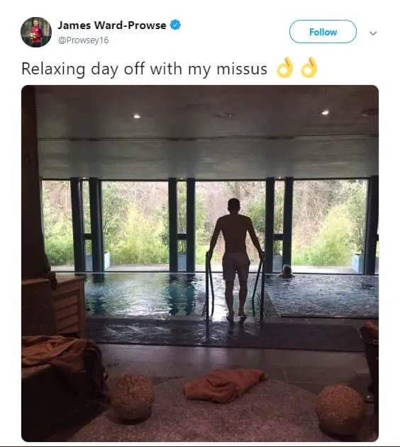 James Ward-Prowse is in a relationship with an unidentified girlfriend. Credits: Twitter.