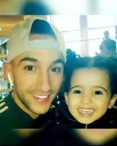 Rencontrez la charmante ni&egrave;ce de Hakim Ziyech, Anissa.