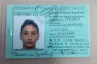 Gianluigi Donnarumma identit&agrave; come membro dell'accademia del Club Napoli. Credito: MondoFutbol.