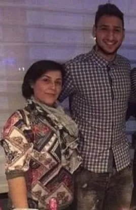 Gianluigi Donnarumma con sua madre Marinella. Credito: Instagram.