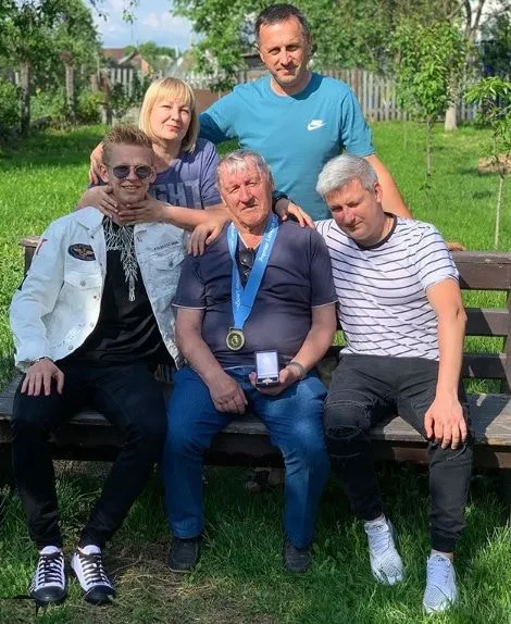 Oleksandr Zinchenko Family Life.