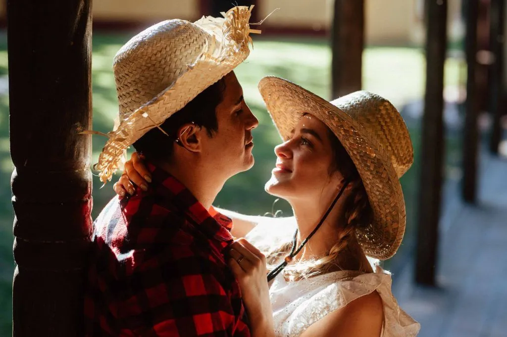 Illustrative stock photo: couple outdoors