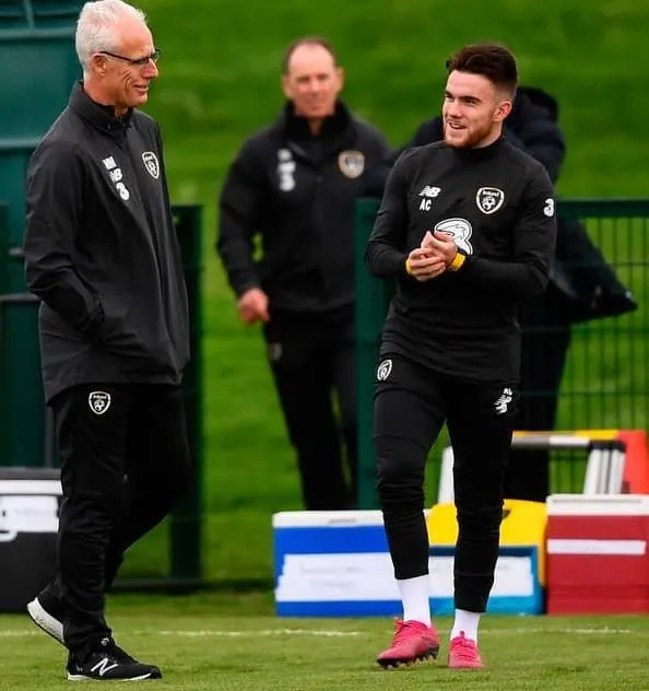 Aaron Connolly chats with Ireland boss Mick McCarthy at just a day after his call up to the Ireland senior squad. Credit to Sportsfile and Independent