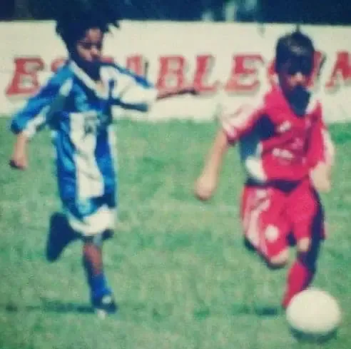 He played for boyhood clubs during his formative years.