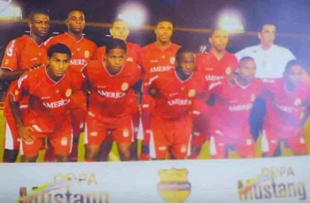 Ascendiendo en las filas: &iquest;Puedes verlo con el equipo de reserva del club Am&eacute;rica de Cali? Cr&eacute;dito de la imagen: Semana.