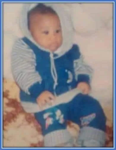 A rare childhood photo of Gabriel Magalhaes.