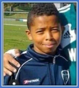 Wesley Fofana Early Life in Football.