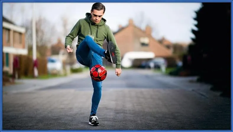 The modest footballer never forget his origin.