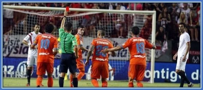 The sad memory of his debut appearance in La Liga.