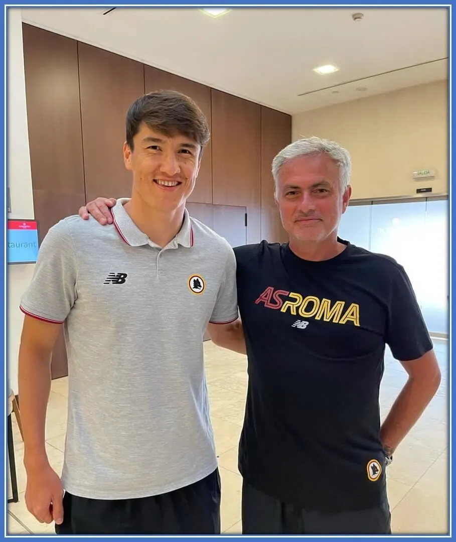 The strikers move to Roma