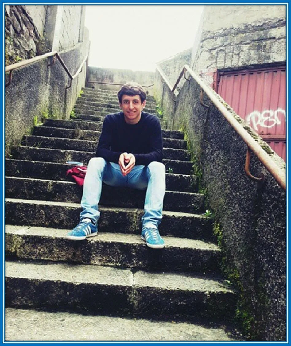 Mikel Oyarzabal Personal Life - Explained.