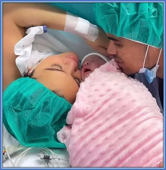 The joy of seeing his child for the first time - SIMPLY BREATHTAKING.