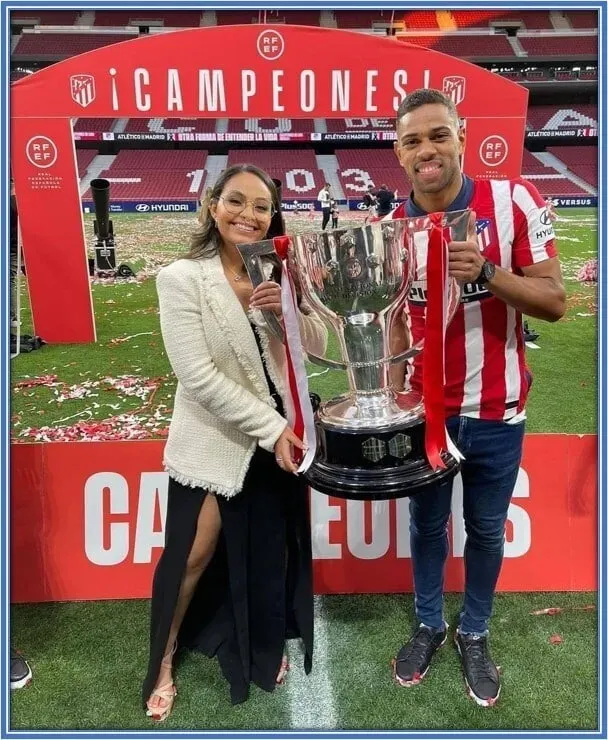 He is happy to celebrate his victory with his stunning girlfriend.