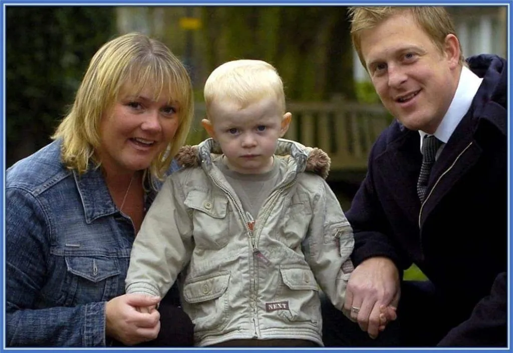 The youngster as a Kid. Meet Jarrad Branthwaite's Parents. His Father's name is Paul and his Mother's name is Donna.