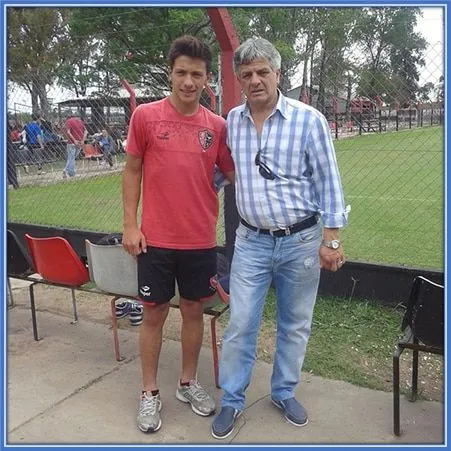 Meet Lisandro Martinez's Dad, a proud man who now enjoys the dividends of his hard work.