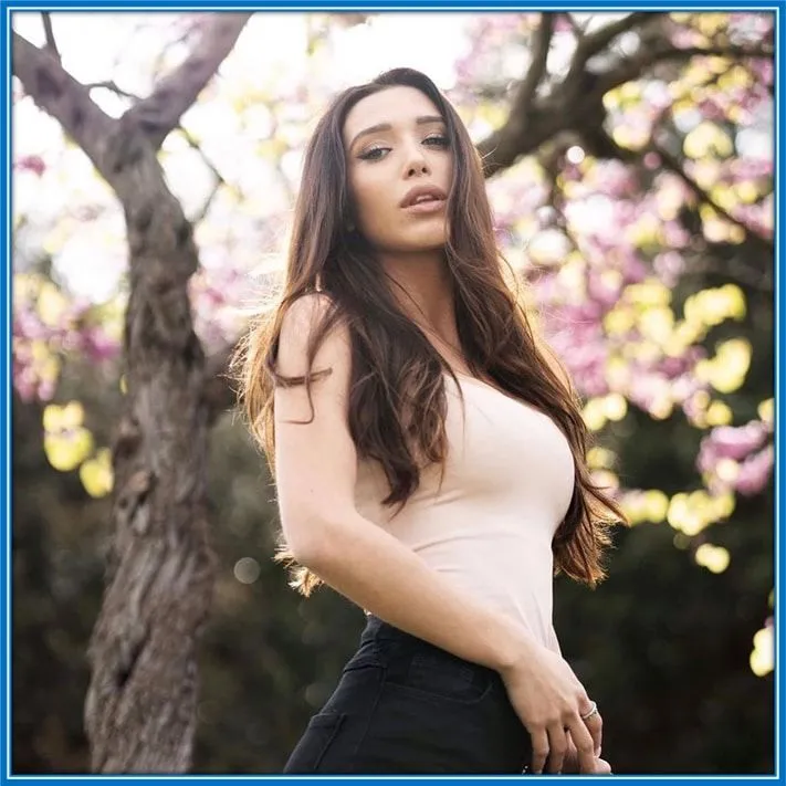 Several online reports identify her as Gianluca Scamacca's Girlfriend.