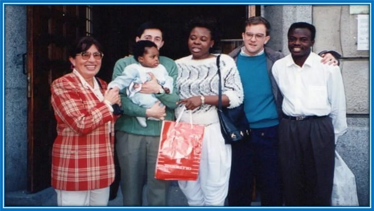 The Godsent Reverend Father Mardones is positioned at the centre of Felix and Maria.