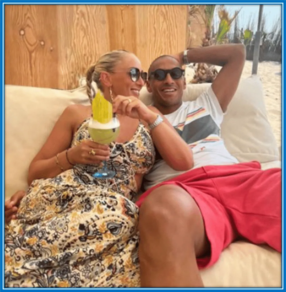 Tunisia Striking midfielder Khazri is married to his long-time girlfriend Marlene Khazri.