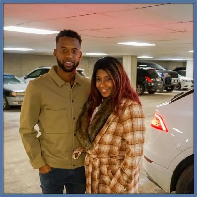Kellyn Acosta mom