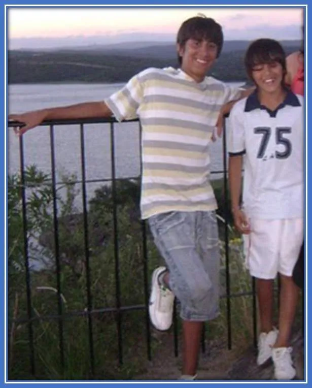A late 2000s photo of Gabriel (left) and Nicolas (right)