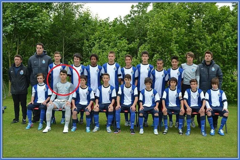 He joined an FC Porto team that had João Félix as captain. Please note that Felix is a Benfica academy who stayed at Porto from 2008–2015.