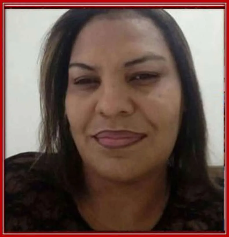Here is Rosilene de Lima Ferreira, Pepe's Mother.