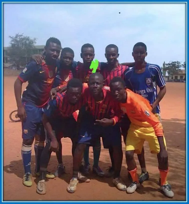 Moha was Part of the Barcelona Team in Africa. Can you Spot him among the Players?