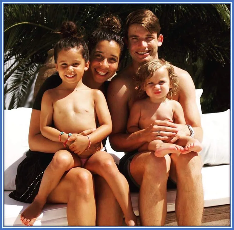 Ricarda and Wife, pictured with their daughters (Linn-Sophie de Roon. And his second child is Evie).