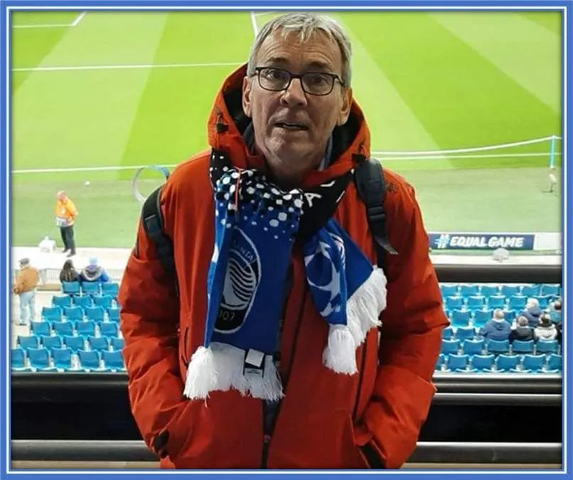 The Athlete's Father, Wouter, spends his free time cheering for Atalanta.