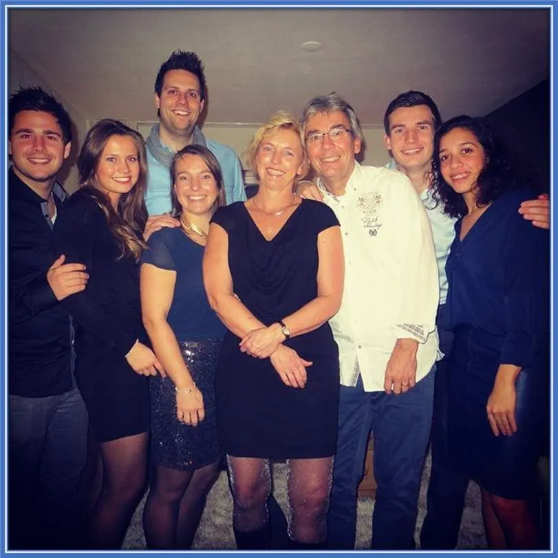 Meet the persons Marten de Roon calls his family.