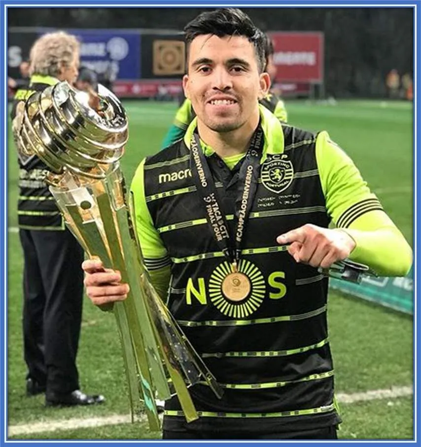 The Egg won this trophy alongside others during his stay with Sporting CP.