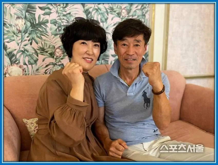 Meet Chae-Hwan Cho, and Eun-Soo Jung, Cho Gue- Sung's Parents.