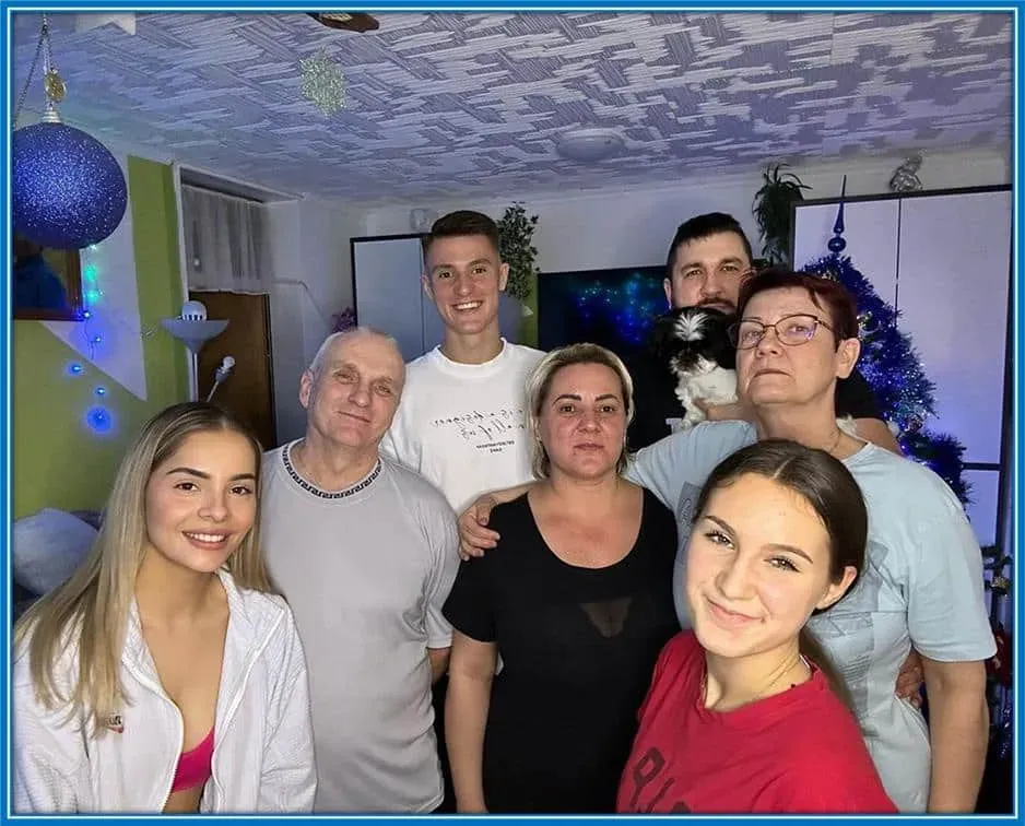 Meet the Sesko family. The Slovenian football prodigy is surrounded by his supportive family members.