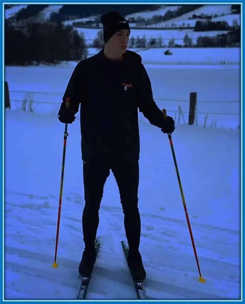 Away from the football pitch, Sesko loves to show off his sporting versatility.