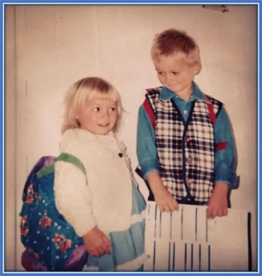 Behold Fran Kirby and Jamie in their Childhood years.