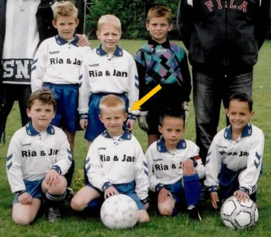 The early football years of Frenkie de Jong.