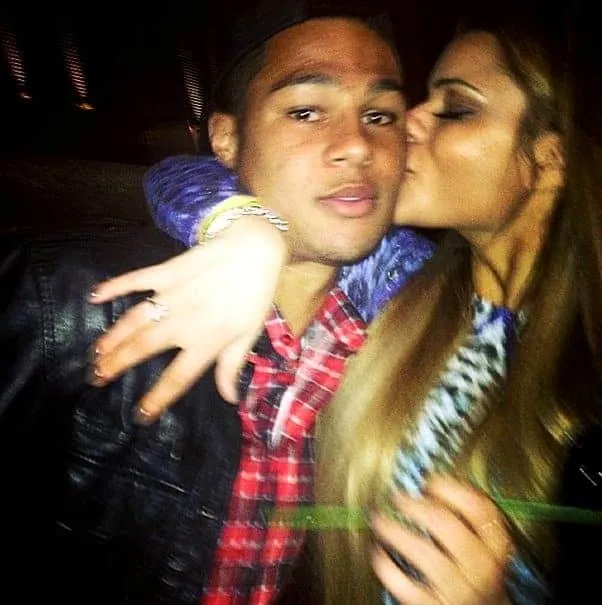 Sarah Kehrer is pictured with her lover, Serge Gnabry enjoying a tender moment and a special connection.