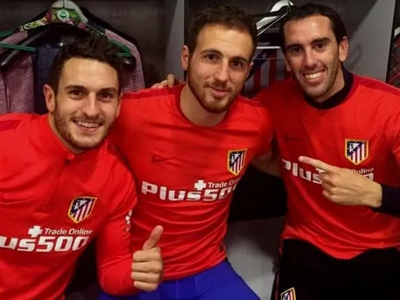 Jan Oblak: Three-time Zamora Award victor for his unmatched goalkeeping prowess, sharing camaraderie with Atletico's Koke and Diego Godin.
