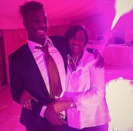 Nicolas Pepe and his mother. Credit to IG.